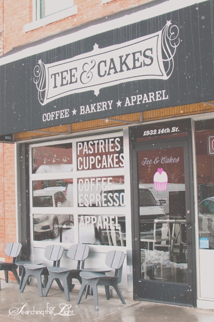 Tee & Cakes {Bakery} | Denver Wedding Photographer  | Vintage Wedding Photography