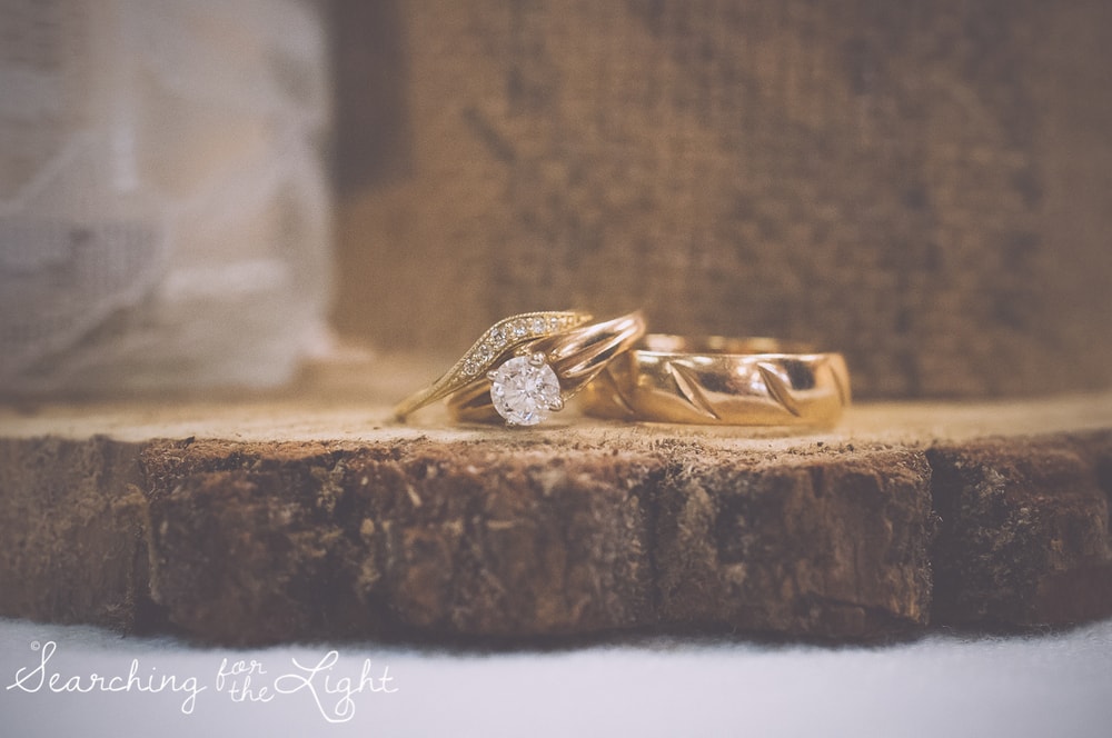 Denver Wedding Photographer Shares Destination Wedding in NM, gold wedding rings