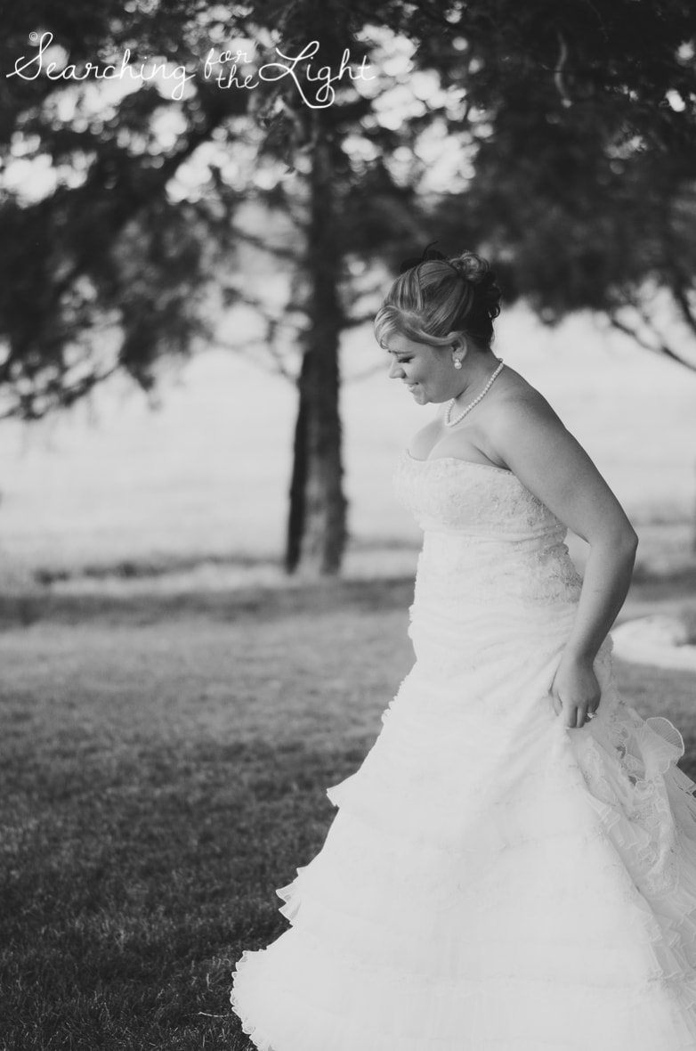 Planning Your First Look: How to plan out your first look at your wedding, Wedding Tips from Denver Wedding Photographer featuring first look photos