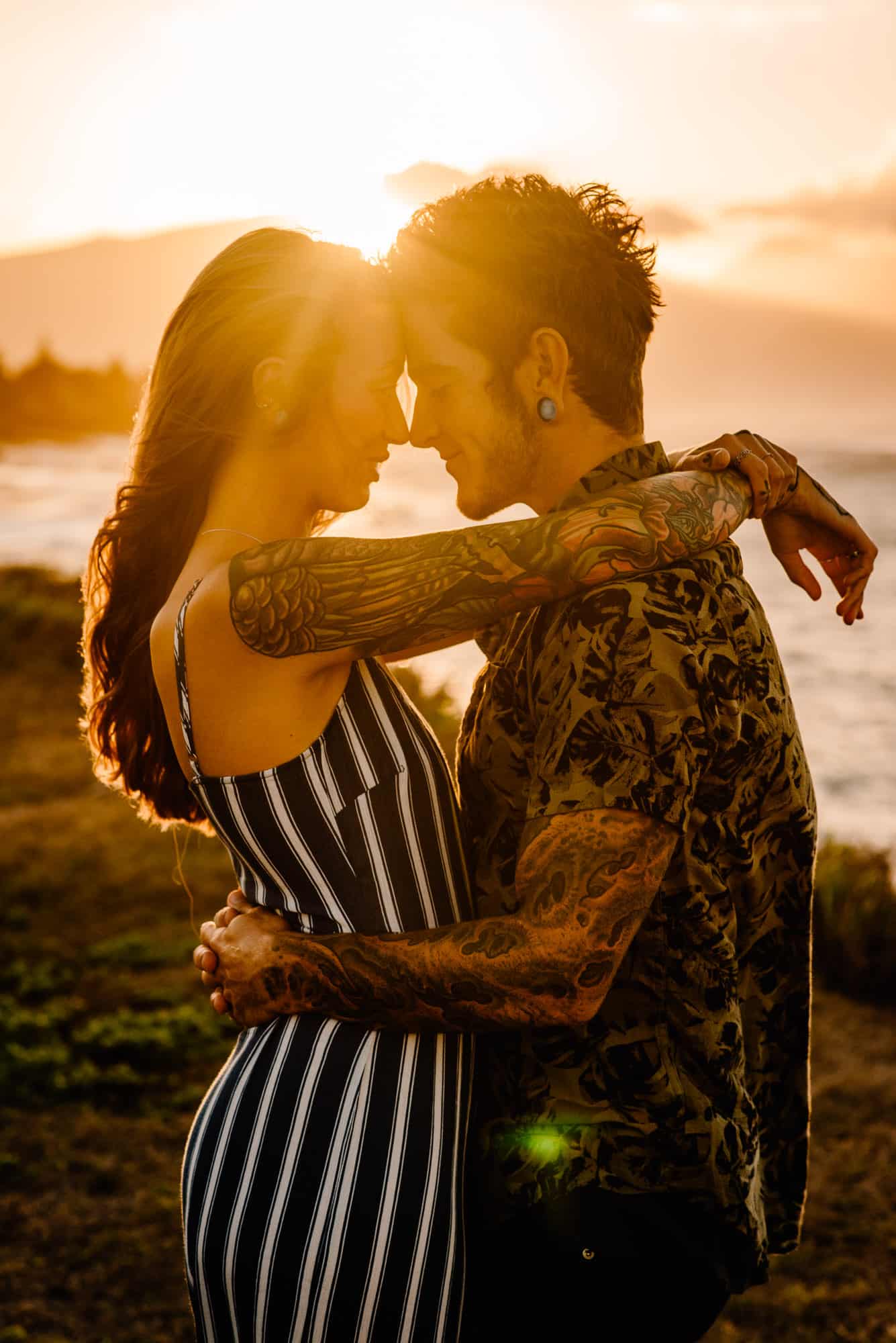 couple connecting from 30 day relationship challenge at sunset