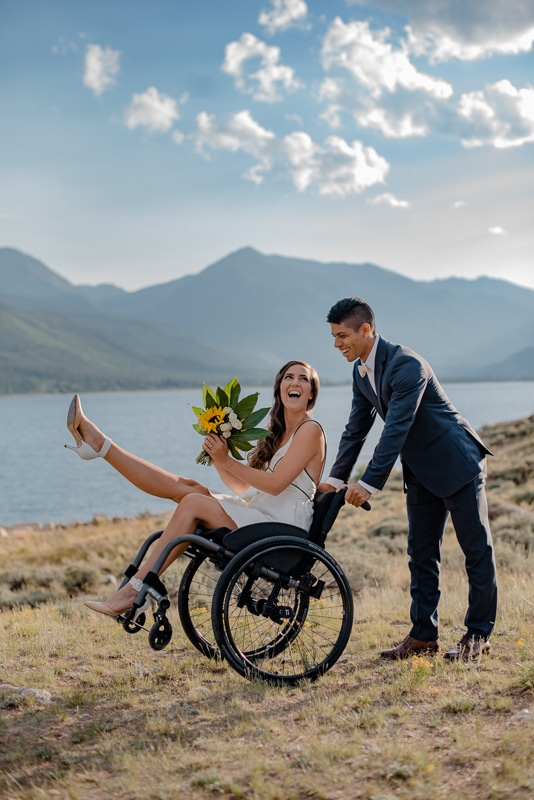 08-Destination-Elopement-Photographer-Colorado-Adventure-Swimming-Elopement-Photography-Twin-Lakes-0140.jpg