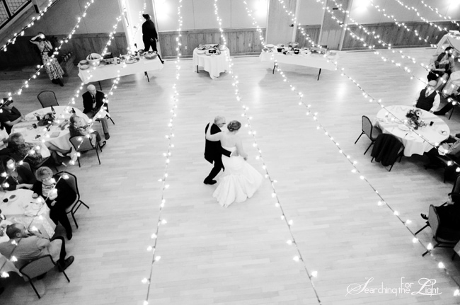 Best Denver Wedding Venues | Where to get Married in Denver Winter Wedding Silverthorne Pavilion Photo  | Vintage Wedding Photography | Denver Wedding Photographer