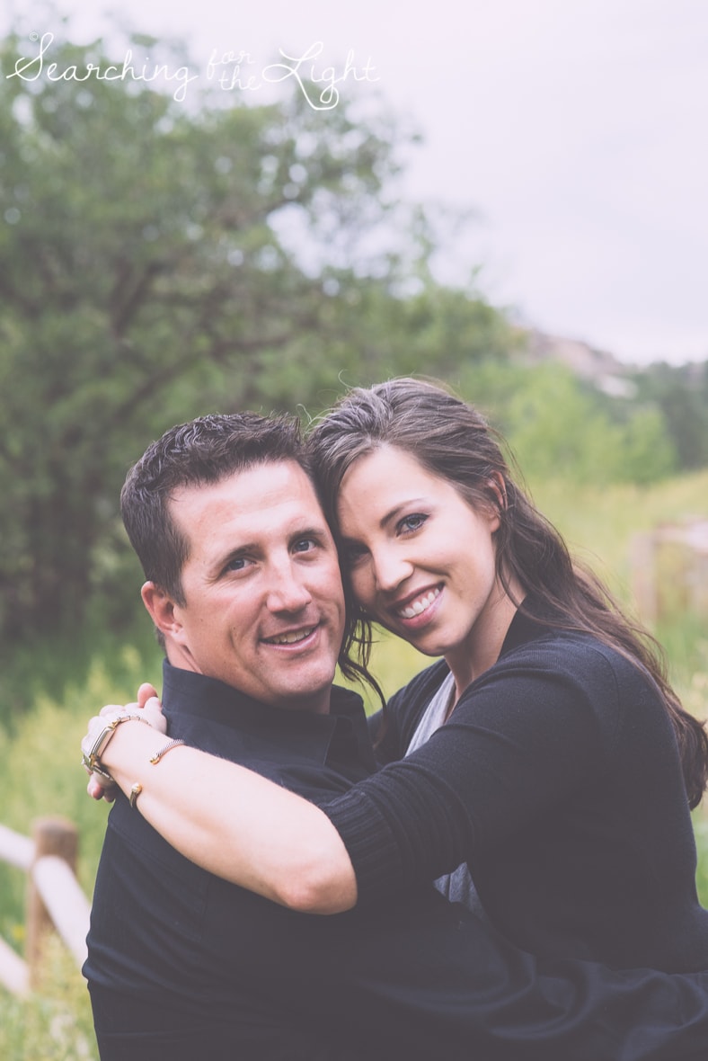 Engagement photos at castle rock canyon by denver wedding photographer searchingforthelight.com