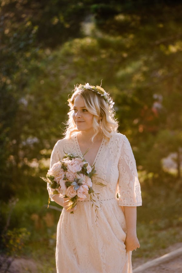 Elopement Wedding Dress For Your Outdoor Carefree Wedding