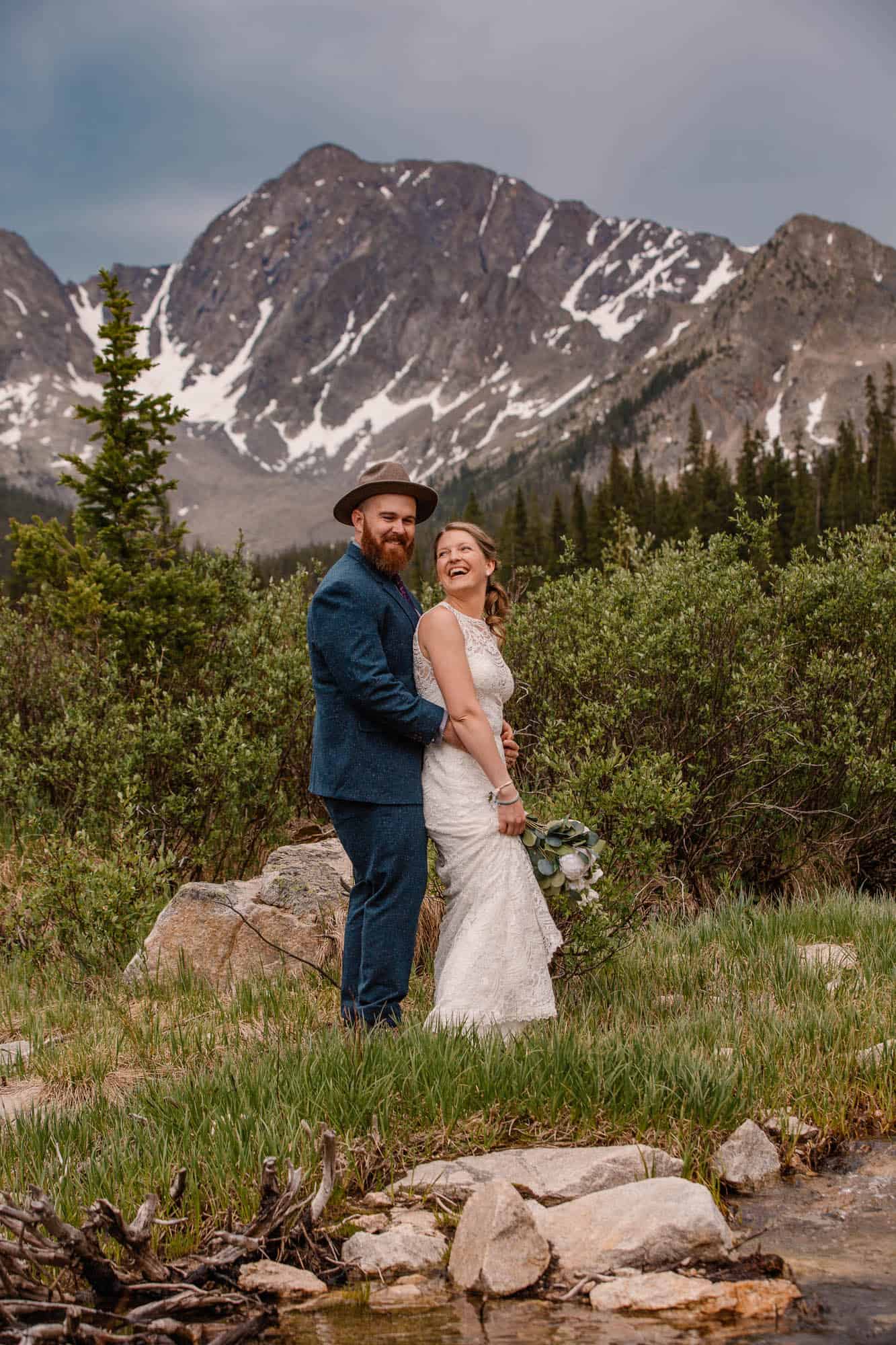 how to elope in Colorado: view of an epic Colorado elopement spot