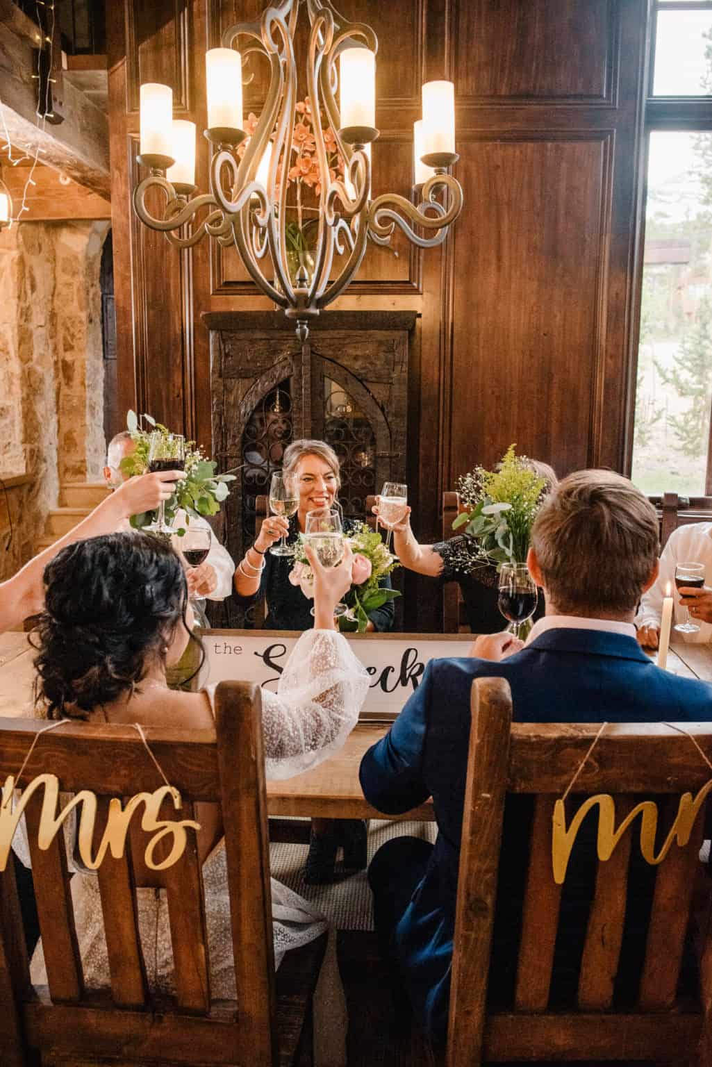 Dazzling AirBnb Wedding Venues Colorado For An Epic Wedding