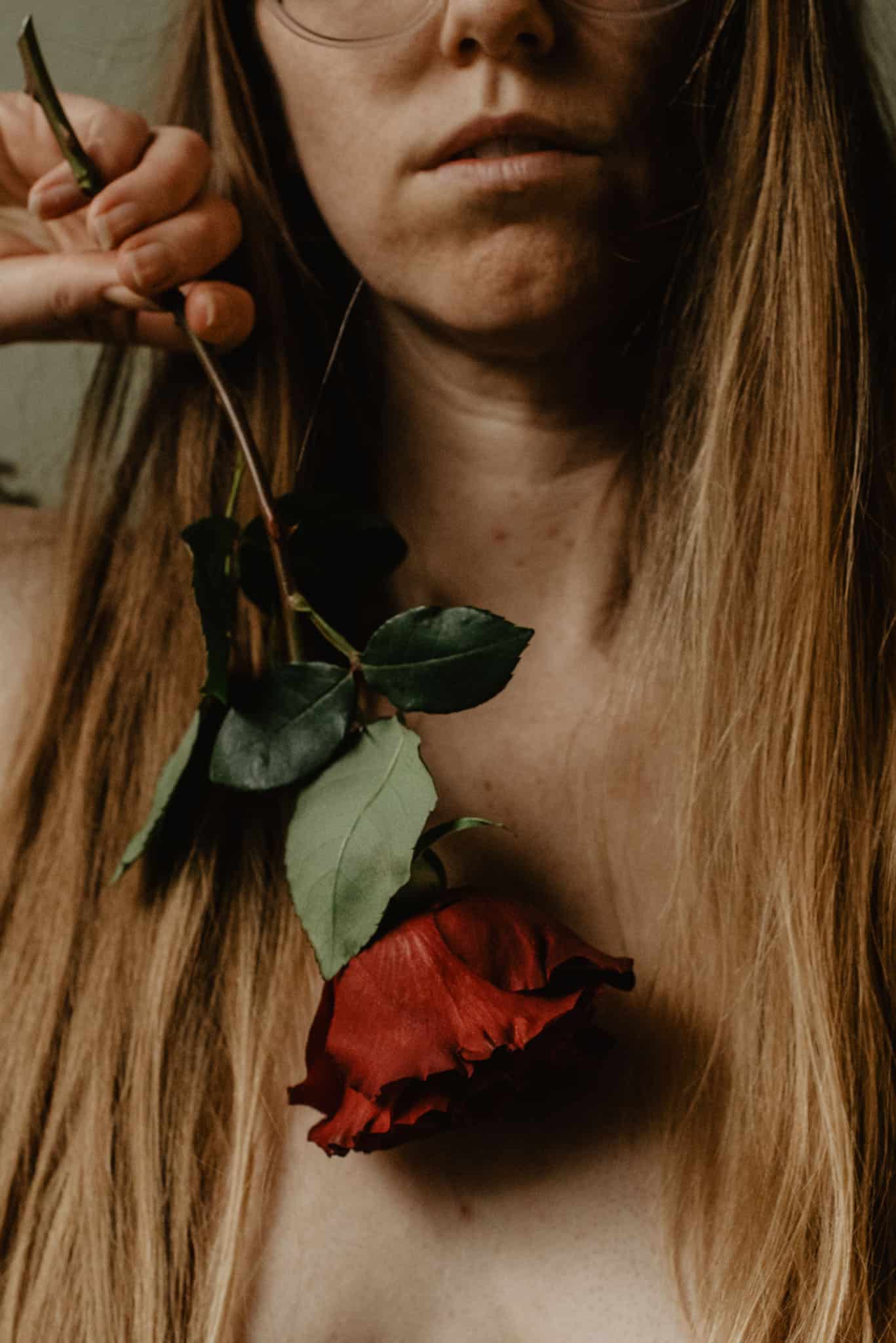 woman with a rose during rage retreat in Oregon